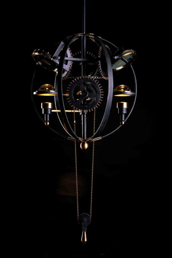 Da Vinci Leonardo 1482 sculptural light with brass gears, magnifiers, mirrors, and adjustable directional illumination. Designed and manufactured by Karice.