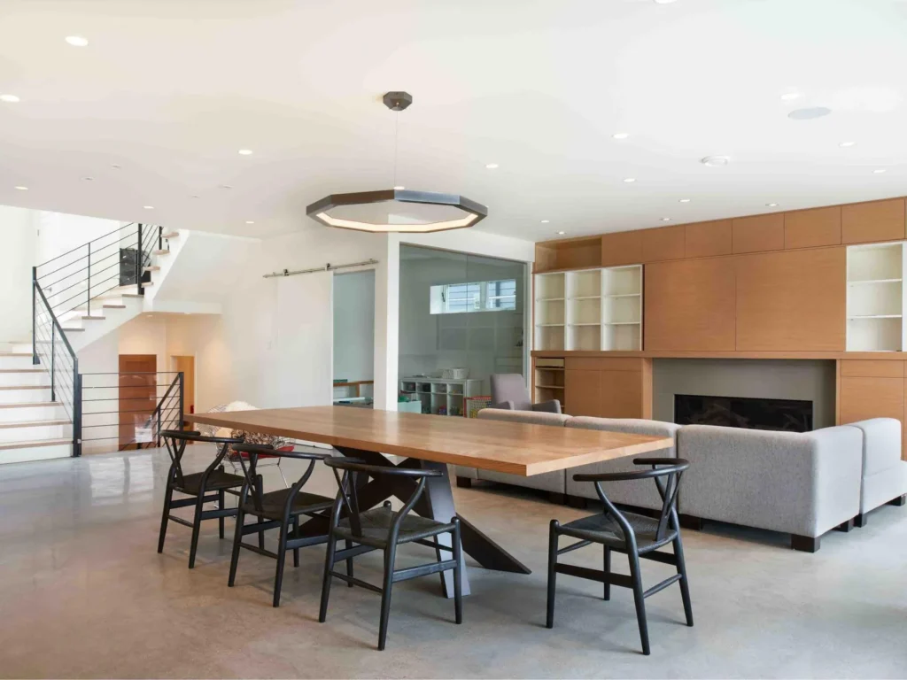 Luxennea Series 2 LED pendant with nine-sided geometric form, faceted aluminum construction, and inward diffused illumination. Designed and manufactured by Karice.